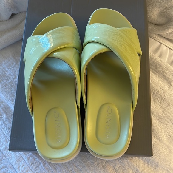 Vionic Vesta sandals size 8.5 - Picture 6 of 8